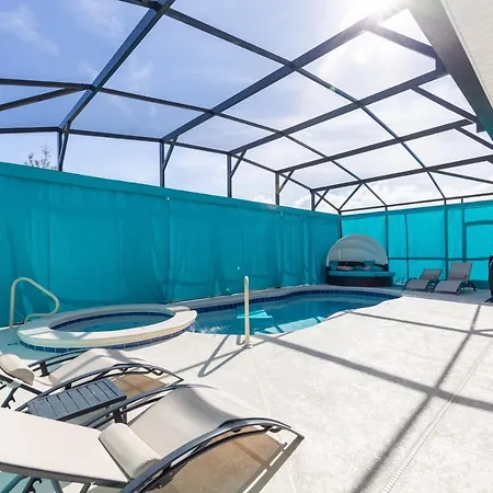 7547Oml-Solterra Resort Home